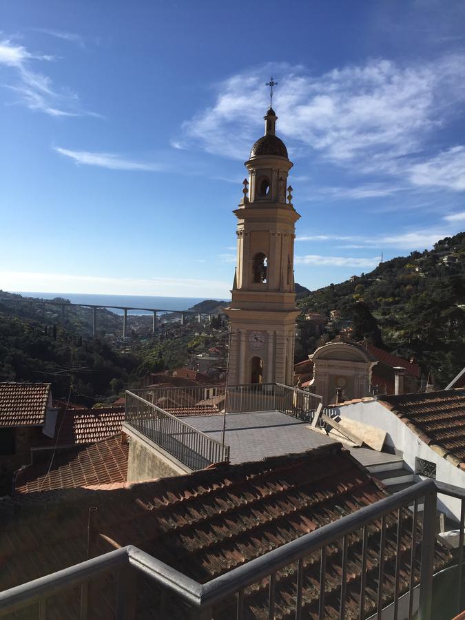 A Ca Du Barba Ge Acomodação com café da manhã Vallebona Exterior foto