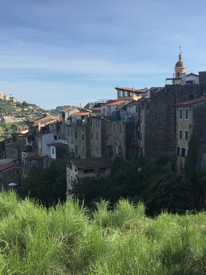 A Ca Du Barba Ge Acomodação com café da manhã Vallebona Exterior foto